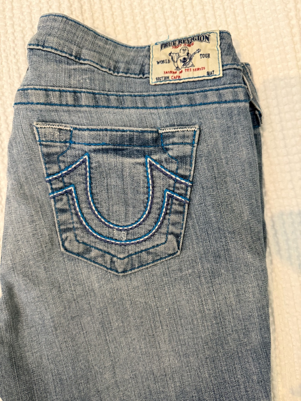 True Religion Womens Light Blue Capri